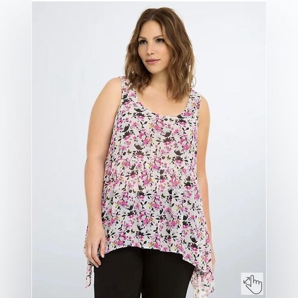 EUC Torrid Floral Chiffon Sleeveless Top - Pink & Black w/ Lattice Back - Size 0 - Picture 6 of 7